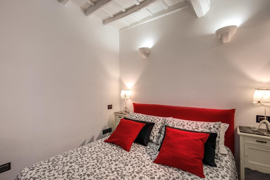 Apartamento Campo De' Fiori Stylish White *